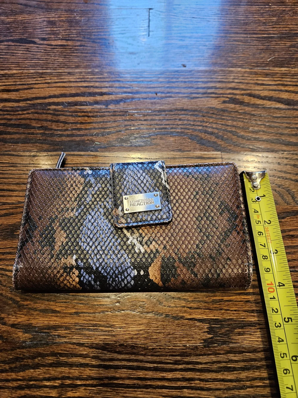 Kenneth Cole Reaction Brown Snakeskin-Texture Women's Wallet